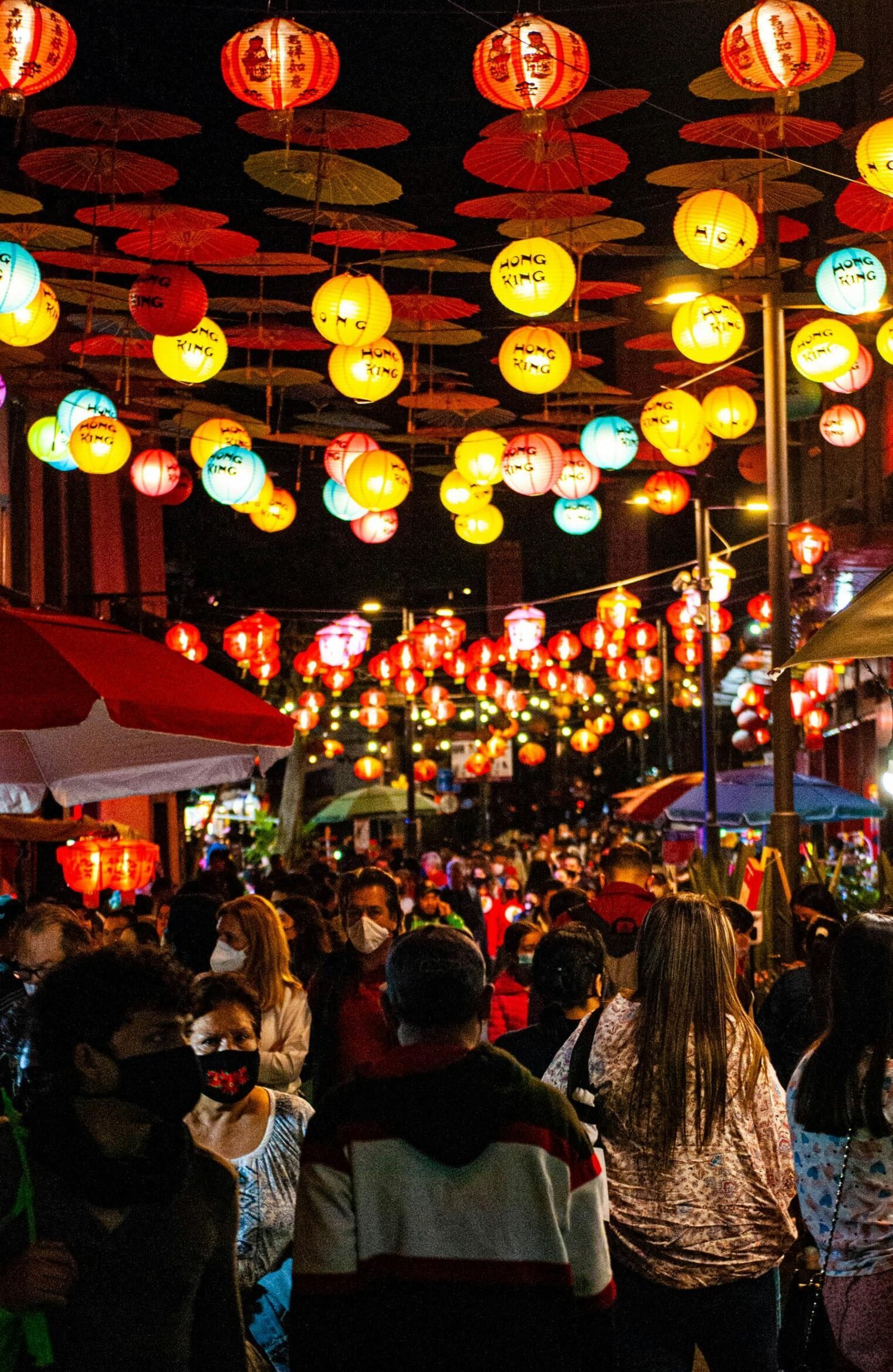 pexels-leozenteno1291-12135920